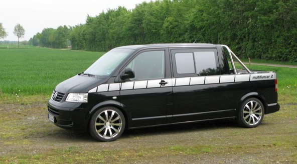 Volkswagen T5 multifuncar 2: 'Poltovornjak' po okusu individualistov