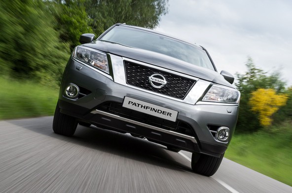 Nissan pathfinder, sentra in datsun mi-do: Moskovski salonski zvezdniki