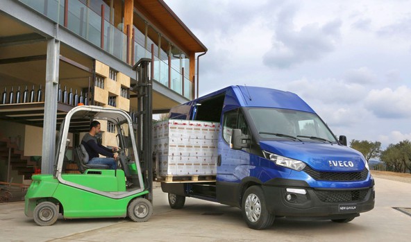IVECO daily III: 'International Van of the Year 2015'
