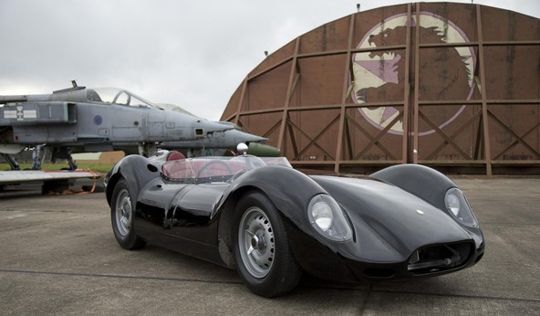 Lister Cars ‘Knobbly’ racer: Ponovno rojstvo legendarnega dirkalnika