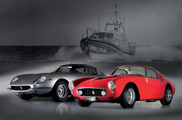 Avkcija družbe H&H Classics: Naprodaj par legendarnih ferrarijev
