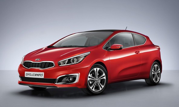 KIA cee'd: Novosti ob vstopu v modelno leto 2016
