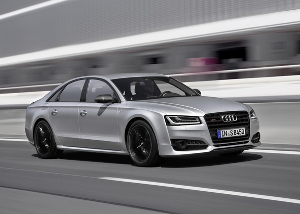 Audi S8 plus: 'Ingolstadt ekspres'