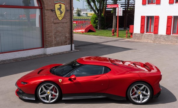 Ferrari SP38