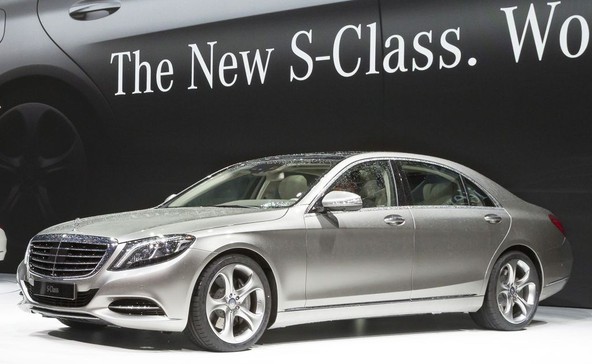 Mercedes-Benz razred S: Tehnološki avantgardist