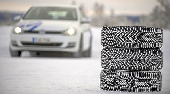 GTÜ & AUTO ZEITUNG: Test celoletnih pnevmatik v dimenzijah 225/45 R 17