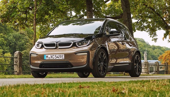 EFAHRER 'Reichweiten-Rechner': Neudobna resnica za lastnike električnih vozil