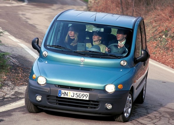 ADAC Facebook-Community: 15 najgrših avtomobilov