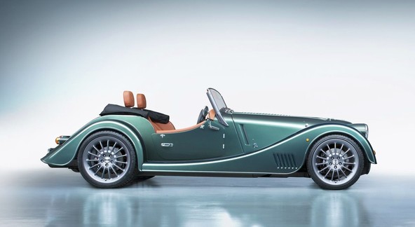 Morgan plus six: Večni mladenič