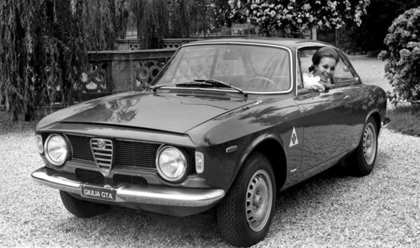 Alfa Romeo Giulia Sprint GTA
