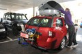 Ugotovitve novinarjev revije What Car?: 35 odstotno povečanje povprečne porabe na račun nameščenega strešnega kovčka
