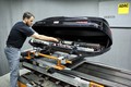 Test strešnih kovčkov kluba ADAC: Nekateri kovčki znajo tudi leteti …