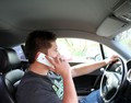 Alarmantne  številke tedna : 64 % nemških voznikov med vožnjo redno telefonira