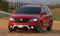 FIAT freemont cross: Ameriško-italijanski individualist