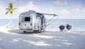 Airstream tommy bahama 19 special edition: Skoraj dve toni mobilnega počitniškega ugodja