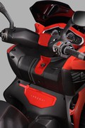 Quadro 350: 4-kolesni maxi skuter