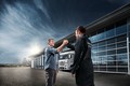 Mercedes-Benz Trucks : Autocommerce odprl prvi premium prodajni salon za težka tovorna vozila