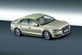 Audi A8: Športni prestiž v pravem pomenu besede