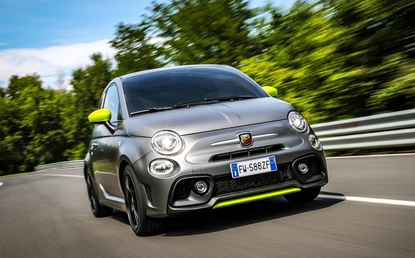 Abarth 595 pista: Nov odmerek italijanskega strupa