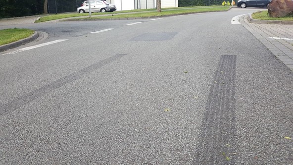 Študija kluba ADAC: Obraba pnevmatik ima velike ekološke posledice