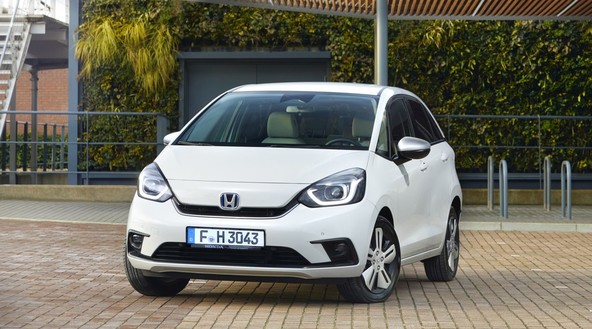 TÜV-Report 2025: Razkrite tipične napake električnih avtomobilov