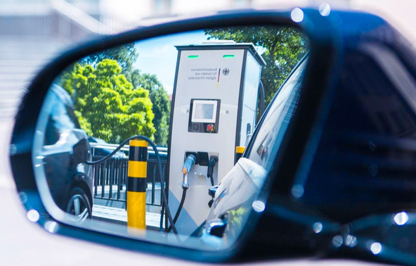 'Global Automotive Executive Survey' podjetja KPMG: Hladen tuš za zagovornike elektromobilnosti