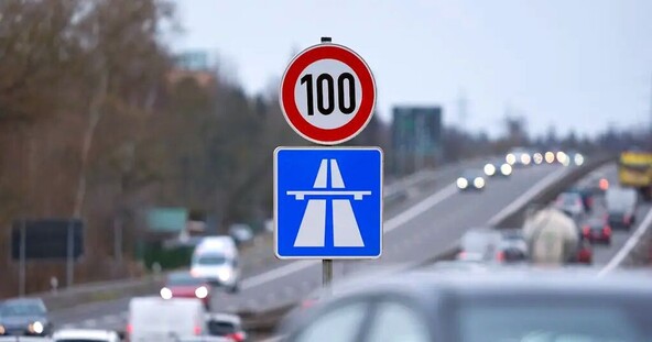 Sistem ISA (Intelligent Speed Assistance): Britanci dokazali pogojno učinkovitost sistema za prepoznavanje prometnih znakov