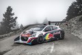 Peugeot 208 T16 Pikes Peak: Sébastien Loeb podrl rekord dirke Pikes Peak!