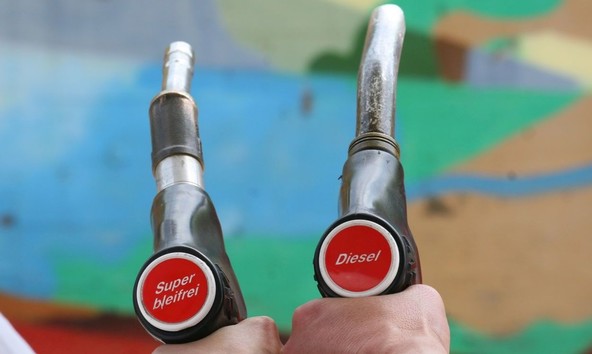 Nasveti za nižjo povprečno porabo: O dejanski povprečni porabi odloča predvsem voznikova noga