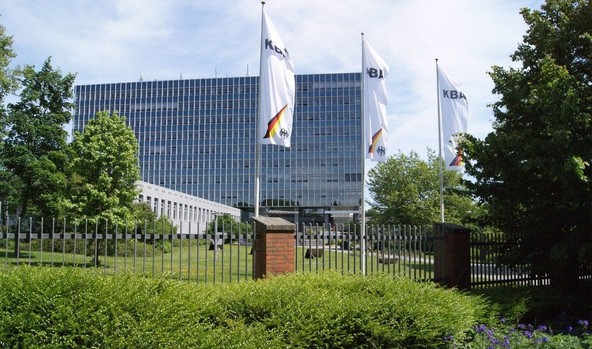 Dogajanje na nemškem tržišču v letošnjem oktobru: Drastičen upad prodaje novih avtomobilov in menjava v vodstvu