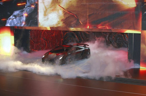 Lamborghini 'Sesto Elemento' concept: Poklon ogljiku