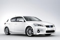 Lexus CT 200h: Zbliževanje z ljudstvom