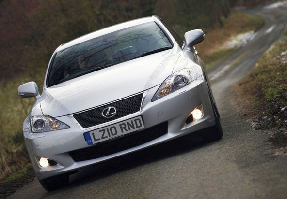 Lexus IF F-Sport