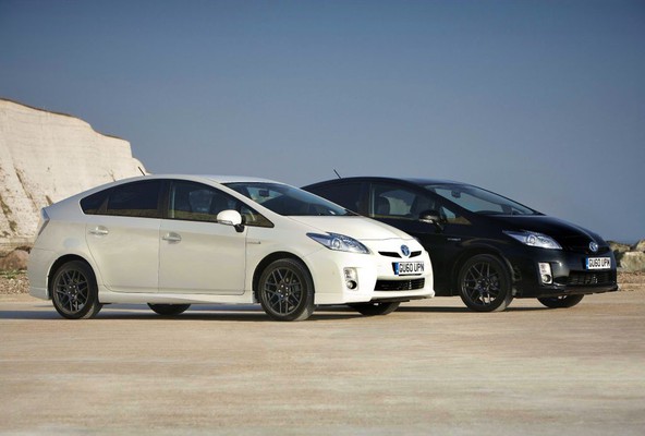 Toyota prius 'Generation X': Praznovanje 10-letnice modela prius