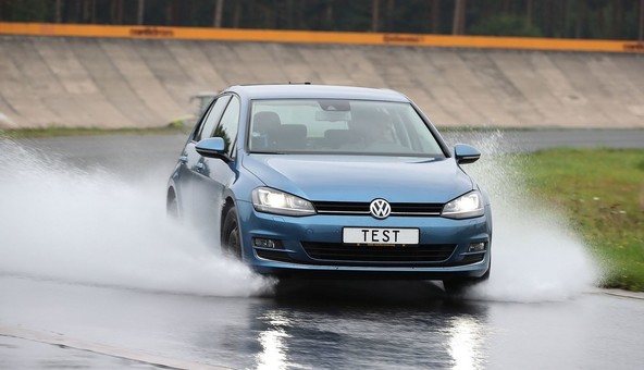 ADAC test letnih pnevmatik: Katastrofalna ocena Savine letne pnevmatike