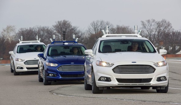 Avtonomno delujoča vozila: Študija nemškega podjetja Consline AG razkriva resne dvome potrošnikov