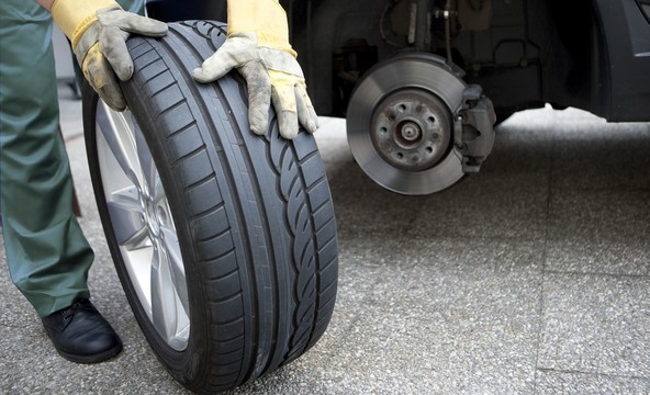 Primerjava gumarskega podjetja Continental: Med veseljem in žalostjo je lahko samo nekaj mm razlike …