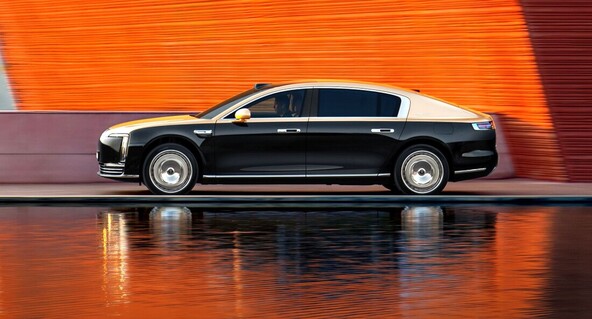 Maextro S800: Prestiž na tekoči meter