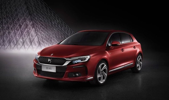 PEKING 2016: ZAČETEK TRŽENJA VOZILA DS 4S, ČETRTEGA MODELA DS KITAJSKE PROIZVODNJE