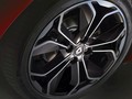 RENAULT RAZKRIVA NOVI CLIO: PRODAJNA USPEŠNICA V PRENOVLJENI PODOBI