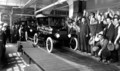 Ford: Ford praznuje 100. obletnico uvedbe tekočega traku