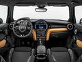 Novi MINI Seven: Poudarjene britanske korenine in tradicionalen koncept