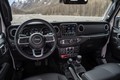 Jeep® Wrangler 4xe: Najboljše vozilo s štirikolesnim pogonom je elektrificirano