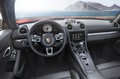Porsche 718 Boxster: Novi roadster s sredinsko nameščenim štirivaljnim motorjem