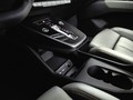 Električna mobilnost v novi dimenziji: Audi Q4 e tron postavlja merila pri notranjosti in upravljanju