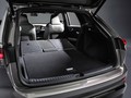 Električna mobilnost v novi dimenziji: Audi Q4 e tron postavlja merila pri notranjosti in upravljanju