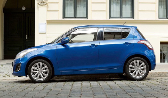 Suzuki SX4 S-CROSS SE in SWIFT SE: Suzuki nam je to poletje popestril z dvema bogato opremljenima voziloma