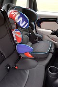Novi petvratni MINI: Druga različica karoserije v novi, tretji generaciji MINI