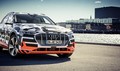 "Audi e-tron extreme", 3. postaja: Royal Danish Playhouse v Kopenhagnu: Oaza miru: prototip Audi e-tron sam na velikem odru