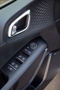Novi KIA e-Soul: Povsem električni model nudi še več moči, dosega in tehnologij